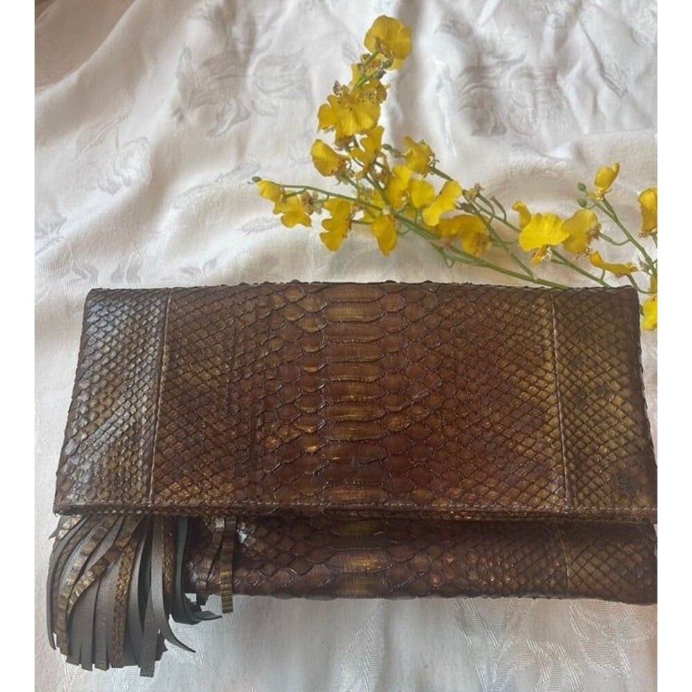 Genuine leather clutch (3 ways)